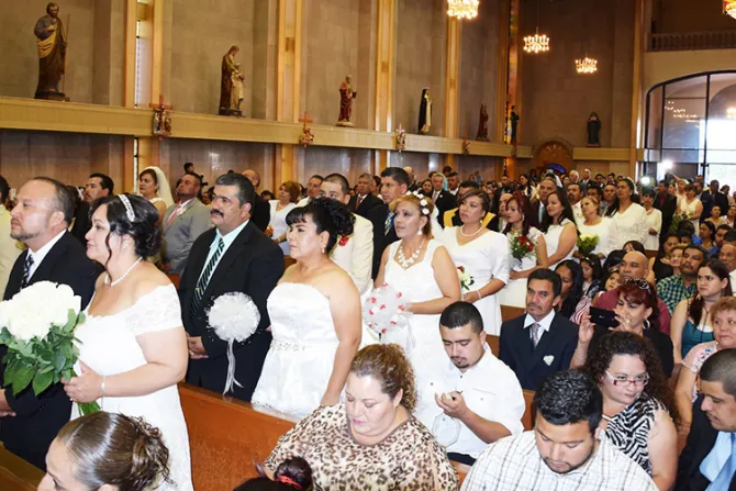 México: 37 parejas reciben sacramento del matrimonio el primer lunes de Pascua