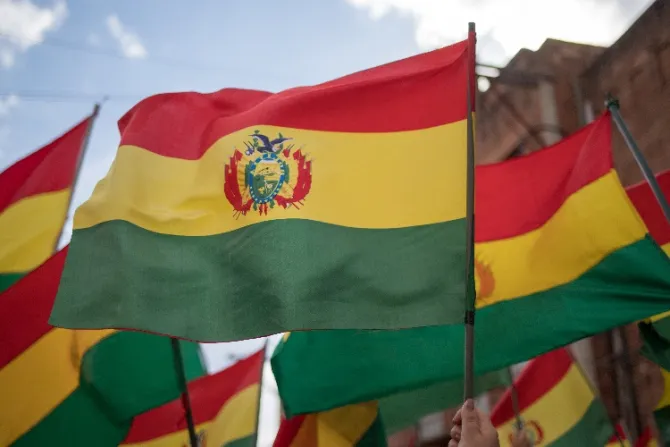 Arzobispo pide un urgente “cambio profundo” hacia la paz en Bolivia