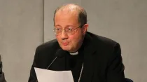 Mons. Bruno Forte, Secretario General del Sínodo de la Familia (Foto Alan Holdren / ACI Prensa)