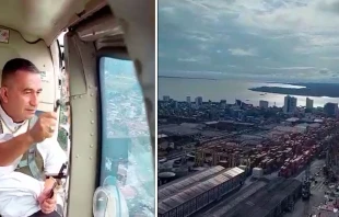 Mons. Rubu00e9n Daru00edo Jaramillo bendice Buenaventura a bordo de un helicu00f3ptero. Cru00e9dito: Diu00f3cesis de Buenaventura 