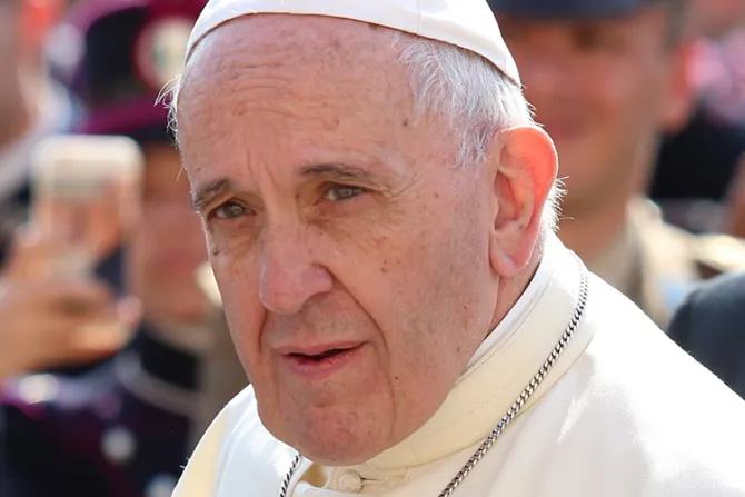 Nuevo Bulo: Supuesta “carta” del Papa Francisco sobre “cadenas de oraciones” 