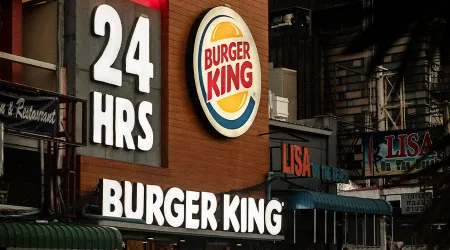 Burger King pide perdón y anuncia retiro inmediato de campaña blasfema en Semana Santa