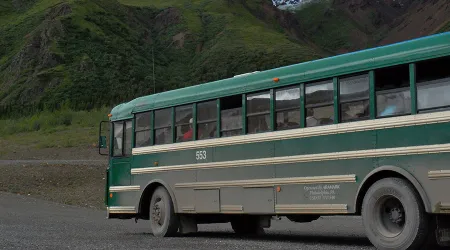 Bus con adolescentes misioneros católicos se accidenta en México