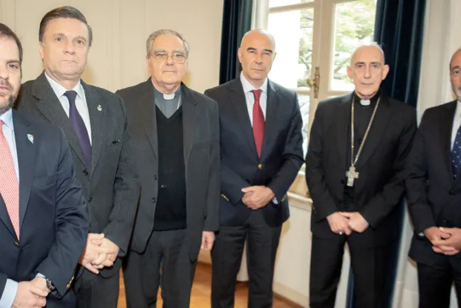 Obispos de Argentina se reunieron con candidato presidencial provida del Frente NOS