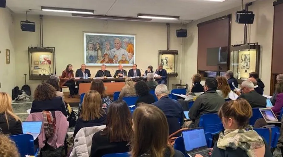 Iglesia de Italia presenta por primera vez informe sobre abusos: 613 casos en 20 años