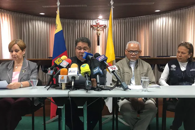 Iglesia en Venezuela pide elecciones libres y permitir ingreso de ayuda humanitaria