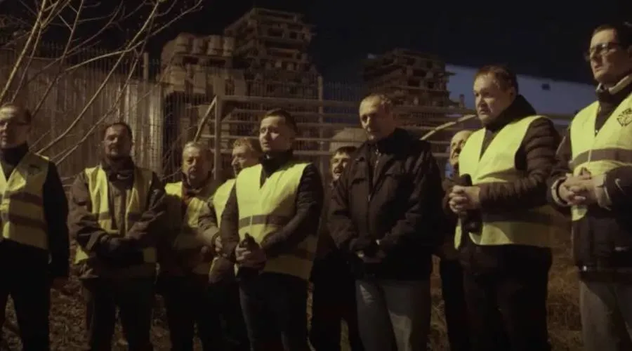 Captura de video de los Caballeros de Colón y su ayuda a Ucrania