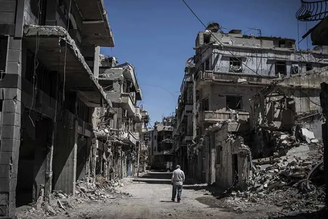 Nuncio que sobrevivió a atentado en Siria: Esperamos que pronto haya paz