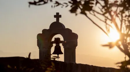 España: Campanas de iglesias sonarán para rezar juntos por fin de fin de coronavirus