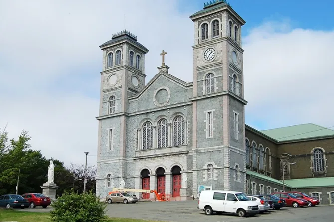 Iglesia en Canadá venderá 42 propiedades para indemnizar a víctimas de abusos