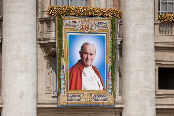 Papa Francisco recuerda el gran amor de San Juan Pablo II por los jóvenes