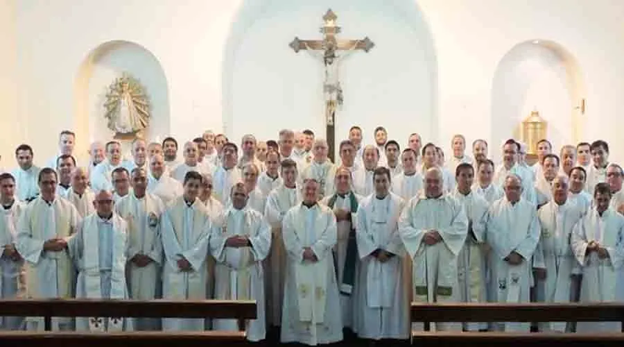 Sacerdotes celebran a San Juan Capistriano, patrono de los capellanes / Foto: Obispado Castrense de Argentina?w=200&h=150