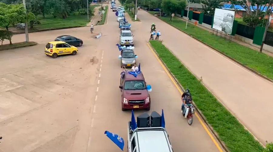 Miles participan de caravana provida en más de 40 localidades de Colombia