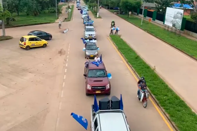 Miles participan de caravana provida en más de 40 localidades de Colombia