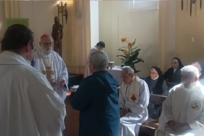 Cardenal llama a religiosos chilenos a dar testimonio por medio de las obras