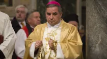 Cardenal Angelo Becciu. Crédito: Lucía Ballester / ACI Prensa