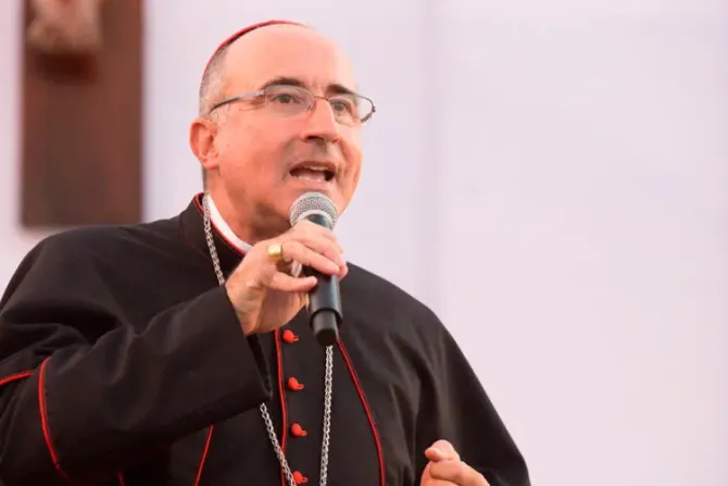 Cardenal en Uruguay informa que se contagió de COVID-19