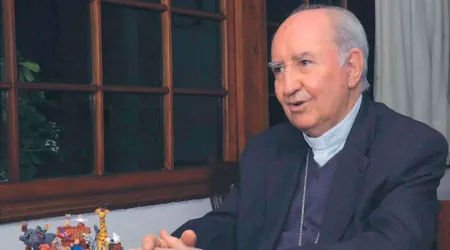 Víctimas de Karadima presentan querella contra Cardenal Errázuriz