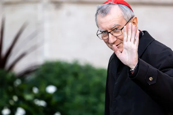 Cardenal Parolin pide evitar “actitudes utilitarias” al ayudar a las personas ancianas