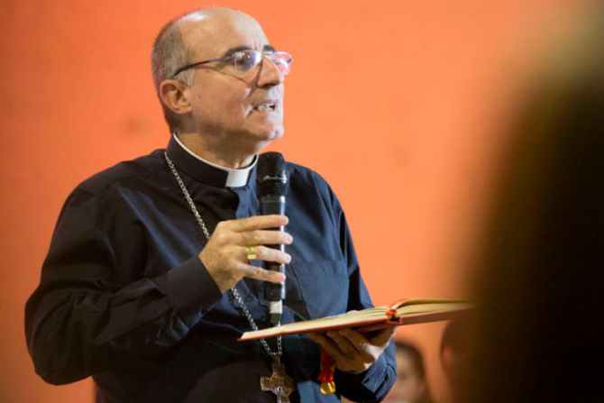 Cardenal Sturla: La Iglesia siempre defenderá la vida en todos los países