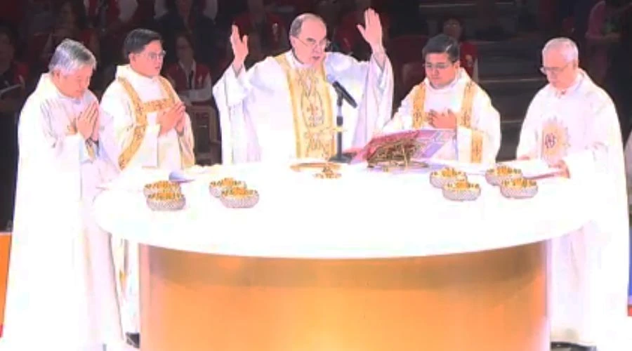 El Cardenal Philippe Barbarin preside la Misa en el 4° Congreso Mundial de la Misericorida en Filipinas / Foto: Captura Video Facebook CBCP News?w=200&h=150