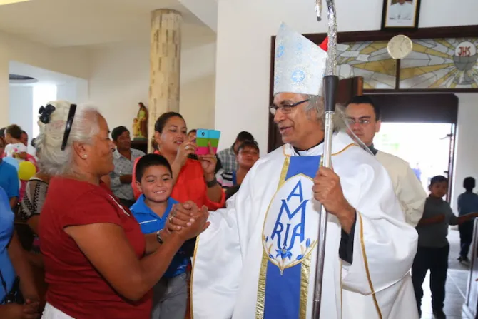 Cardenal alienta diálogo por la paz en Nicaragua
