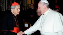 El Cardenal Giovanni Coppa y el Papa Francisco. Foto. L'Osservatore Romano