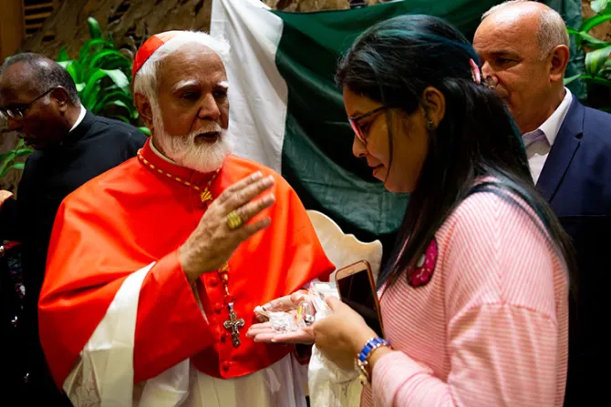 Minoría católica recibe con alegría al segundo cardenal en la historia de Pakistán