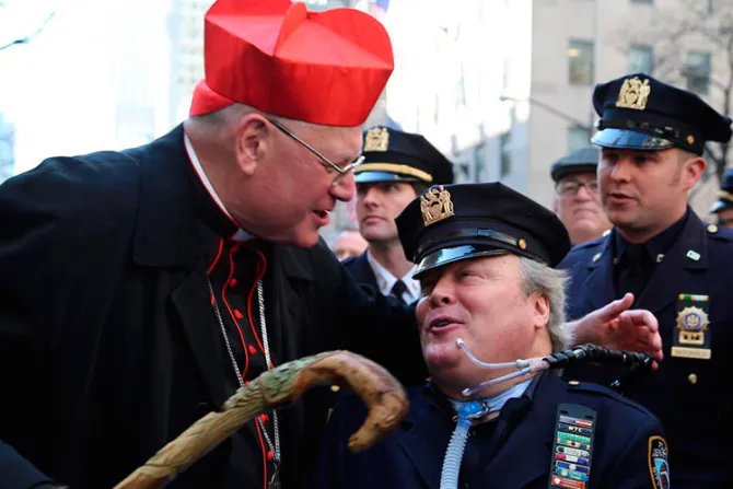 Fallece en Nueva York policía católico que perdonó a quien lo dejó discapacitado 30 años
