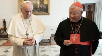 Imagen referencial. Cardenal Gualtiero Bassetti con el Papa Francisco. Foto: Vatican Media