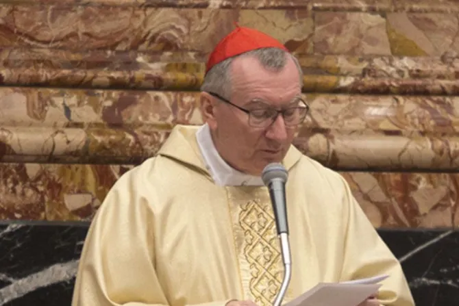 Sacerdote se entrevista con Secretario de Estado Vaticano para hablar de Cuba