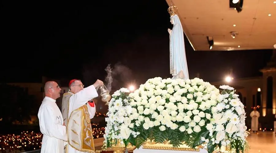 El Cardenal Pietro Parolin celebrando la Misa en Fátima / Foto: Facebook Santuario de Fátima?w=200&h=150