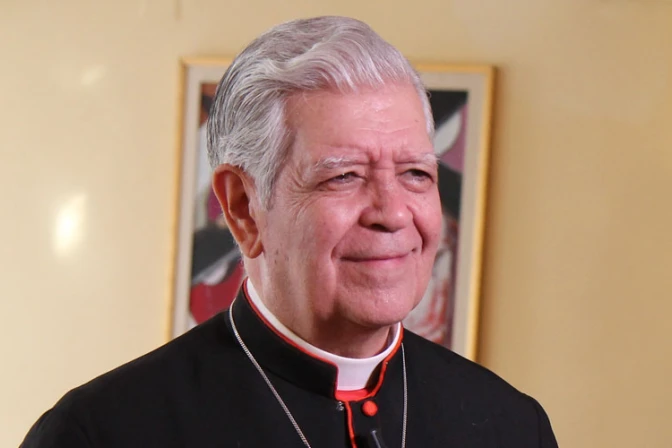 Informan sobre salud de Cardenal hospitalizado por COVID-19