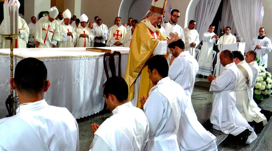 Cardenal Jorge Urosa ordena siete nuevos sacerdotes / Foto: Guardián Católico