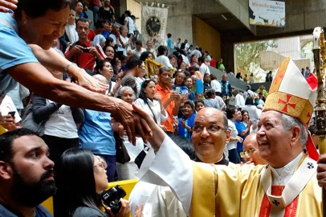 FOTOS: Cardenal Urosa celebró 50 años de sacerdocio junto a fieles de Venezuela