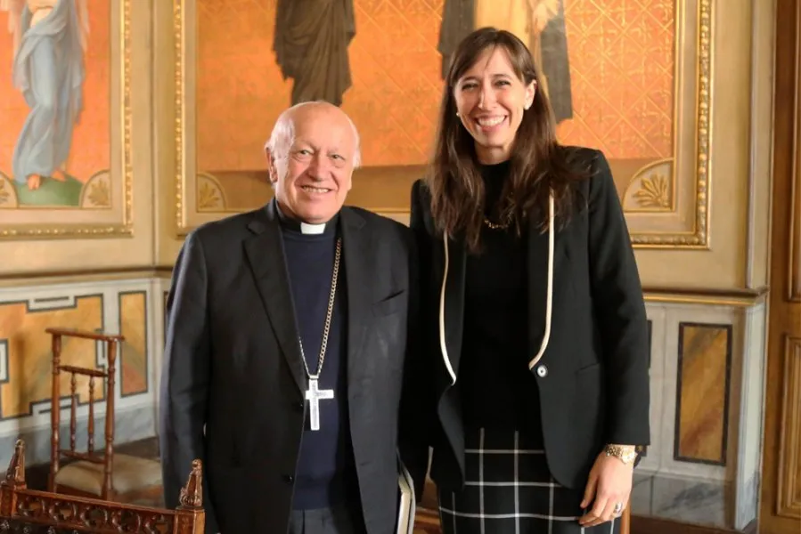 Por primera vez una laica asume como canciller en Arquidiócesis de Santiago de Chile