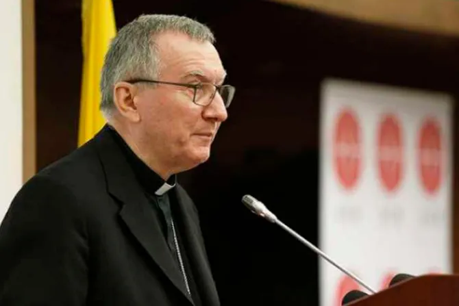 Cardenal Parolin dice que es responsable de polémico préstamo del Vaticano para hospital