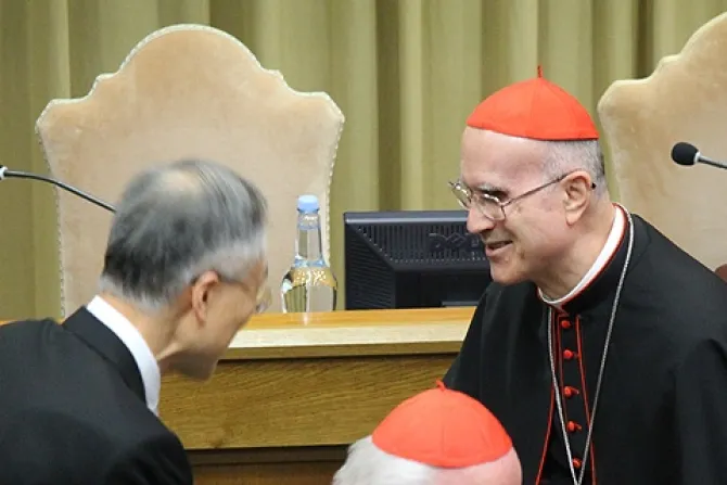Exsecretario de Estado del Vaticano: El Papa Francisco reformará la Curia