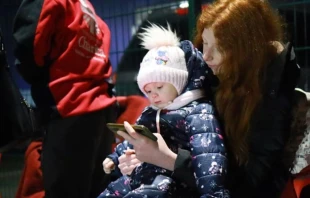 Miles de niu00f1os son vu00edctimas de trata de personas en Ucrania. Cru00e9dito: Cu00e1ritas Internationalis 