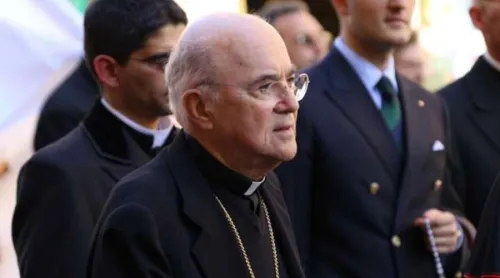 Arzobispo Carlo Maria Viganò publica tercera carta abierta 