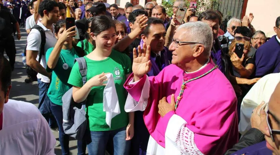 Nuncio en Perú pide a nuevo Arzobispo de Lima que sea “promotor de la unidad”