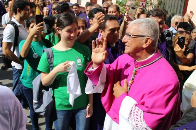 Nuncio en Perú pide a nuevo Arzobispo de Lima que sea “promotor de la unidad”