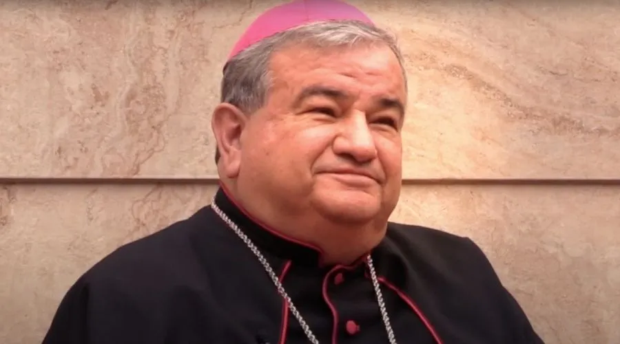 Hospitalizan a arzobispo mexicano enfermo de COVID-19