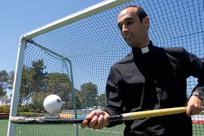Estuvo en Olimpiadas de Londres 2012 y ahora es sacerdote católico