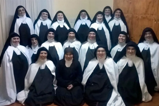 VIDEOS: Carmelitas argentinas niegan supuestas torturas y aseguran ser felices