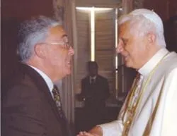 Guzmán Carriquiry con el Papa?w=200&h=150
