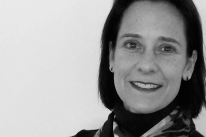 Abogada explica por qué firmó la carta al Papa de más de 5.000 católicas