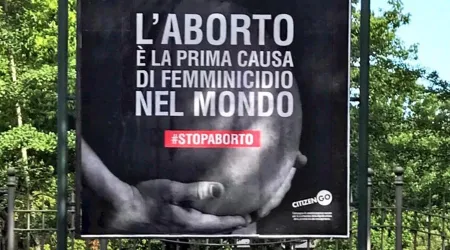 Censuran campaña contra el aborto en Italia 