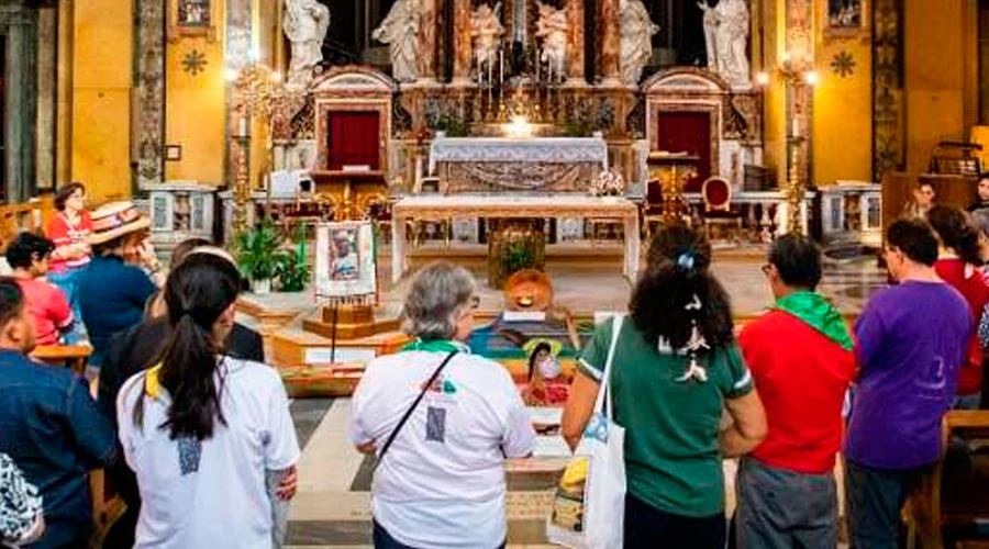 El evento en la Iglesia Santa María en Traspontina, parte de la iniciativa "Amazonía Casa Común". Crédito: ACI Prensa?w=200&h=150