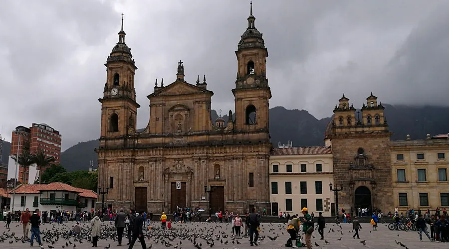Ataque a Catedral de Bogotá: Arzobispado exige respeto a la Iglesia